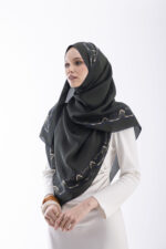 ZÜMRÜT İPEK ŞAL - Görsel 4