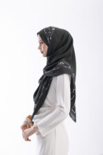 ZÜMRÜT İPEK ŞAL - Görsel 3